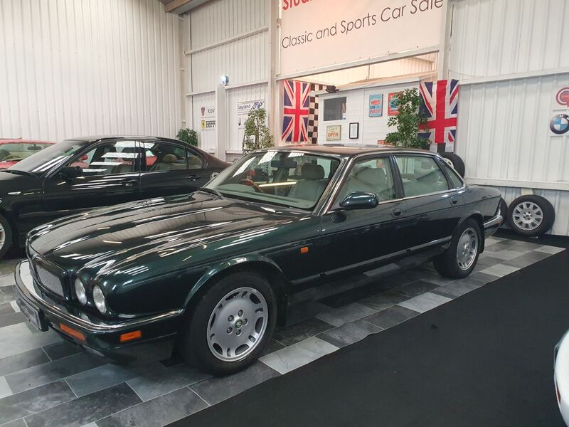 JAGUAR XJ