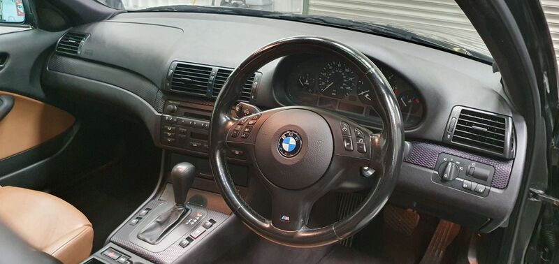 BMW 3 SERIES